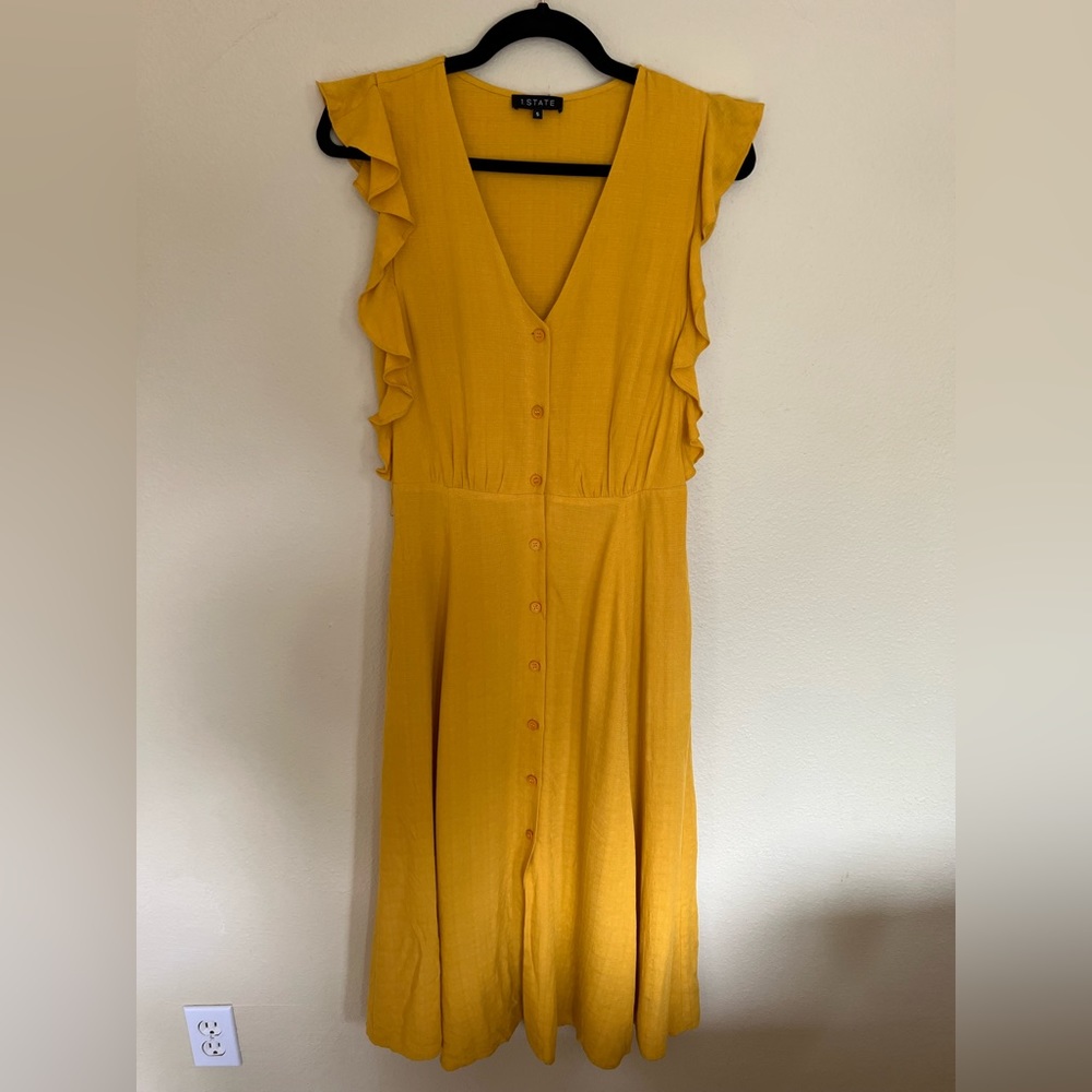 Beautiful yellow 1. State dress size small